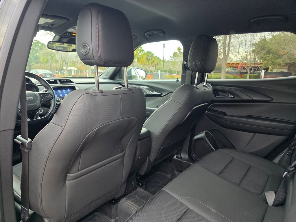 Used 2023 Chevrolet TrailBlazer RS w/ Convenience Package image 27