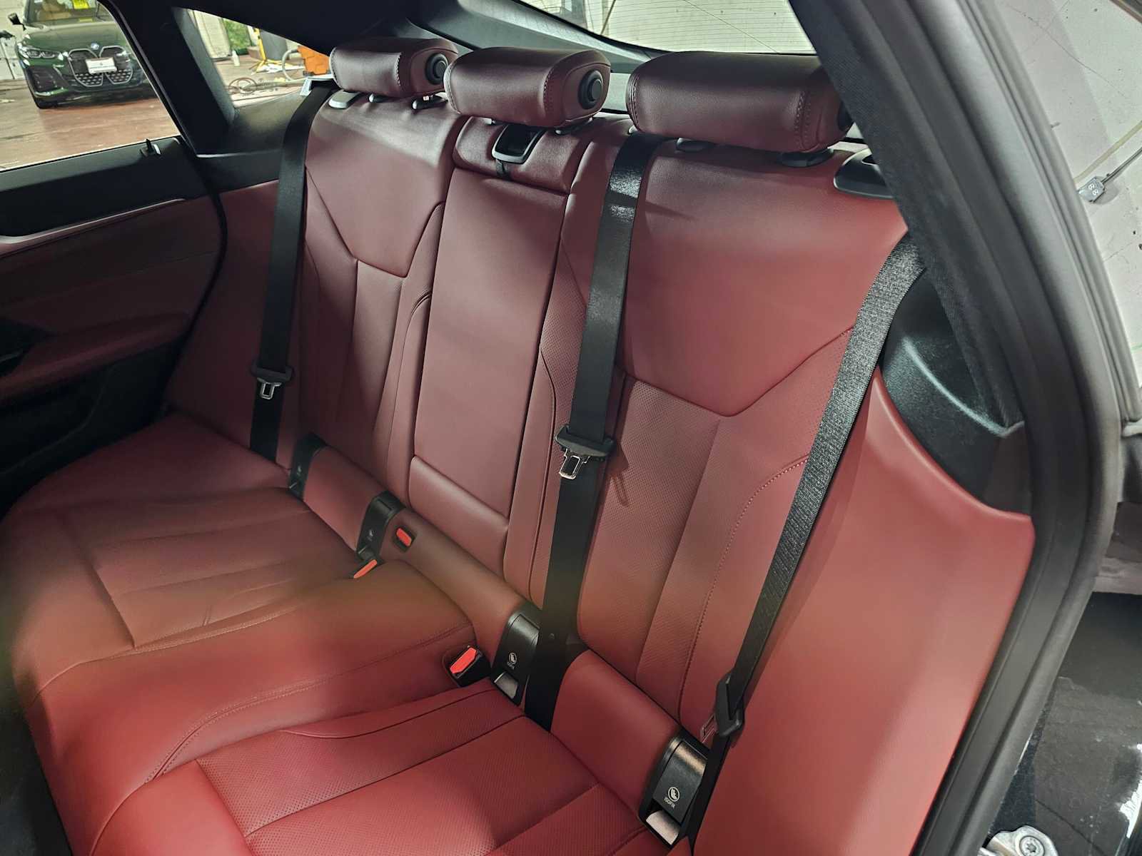 Used 2024 BMW i4 eDrive35 w/ Premium Package image 19