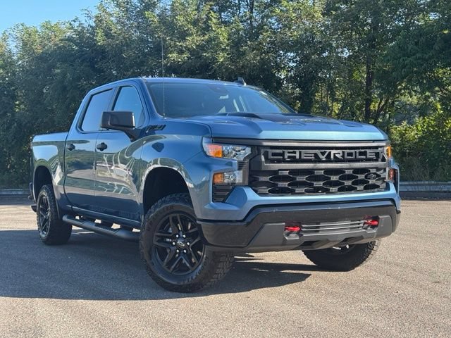 Certified 2024 Chevrolet Silverado 1500 Custom Trail Boss w/ LPO, Dark Essentials Package AWD/4WD image 31