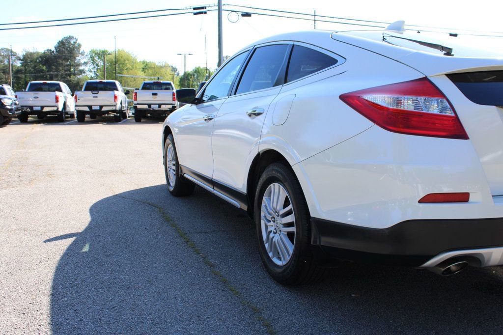 Used 2015 Honda Crosstour EX image 30