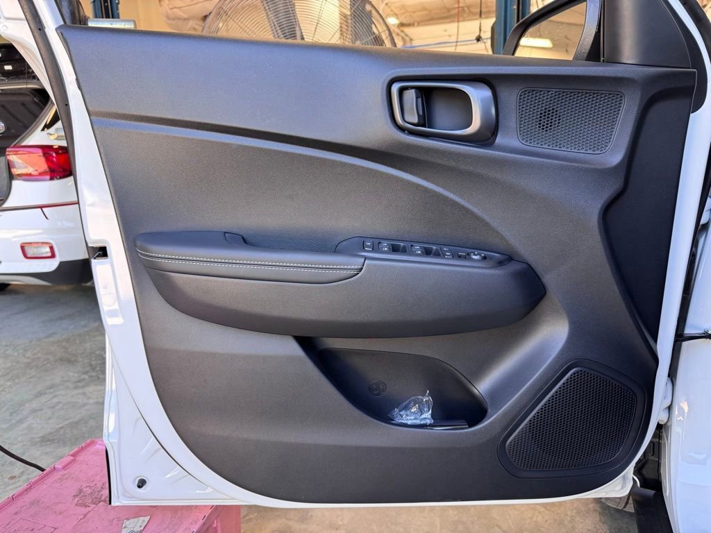 New 2026 Hyundai Venue SEL image 20