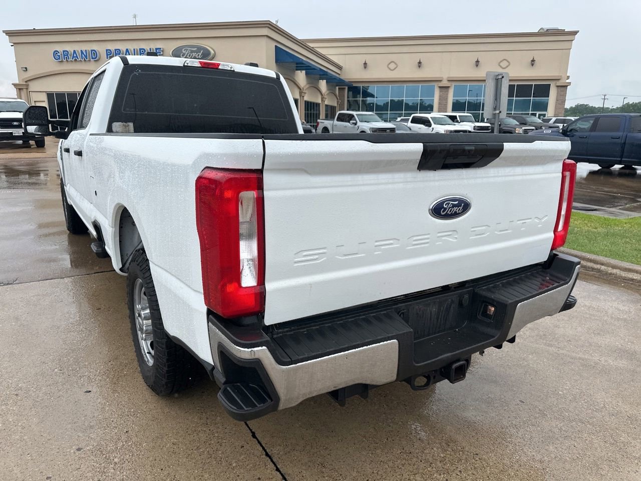 Used 2024 Ford F250 XL w/ XL Chrome Package RWD image 9
