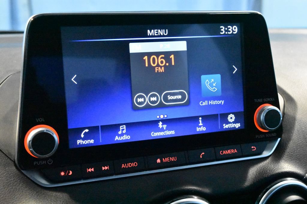 Certified 2024 Nissan Sentra SV FWD image 9