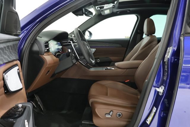 New 2026 Maserati Grecale Modena AWD/4WD image 16