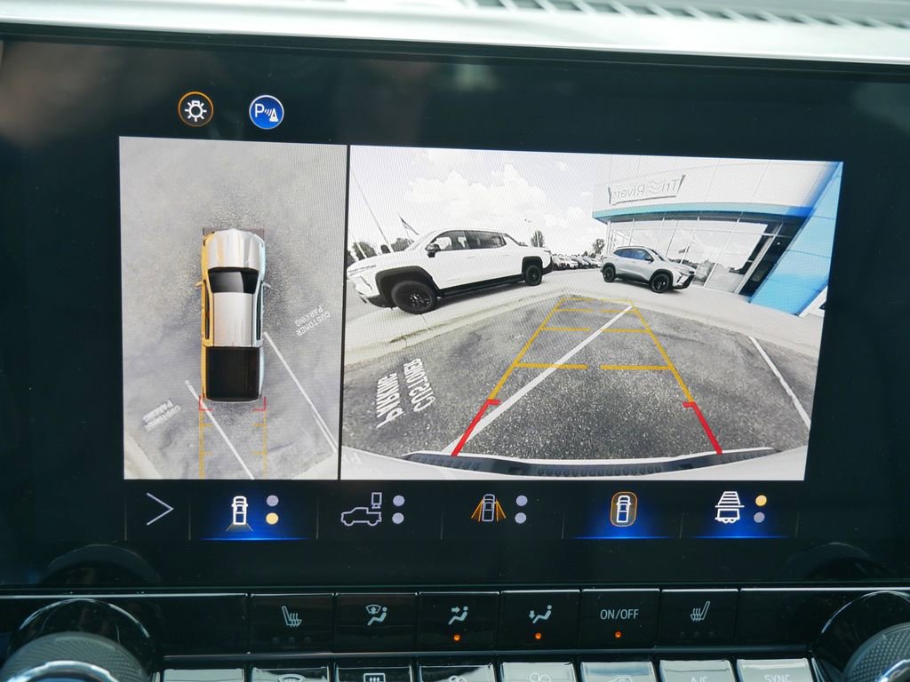 New 2025 Chevrolet Colorado LT w/ LT Convenience Package image 20