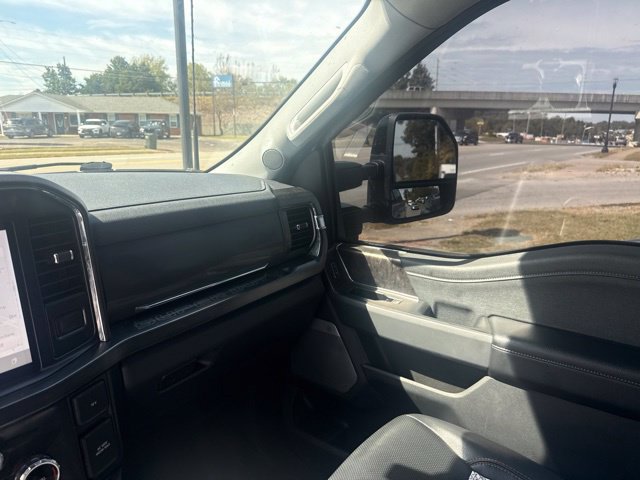 Used 2024 Ford F250 Lariat w/ Black Appearance Package AWD/4WD image 23