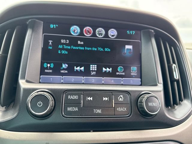 Used 2017 Chevrolet Colorado Z71 RWD image 16
