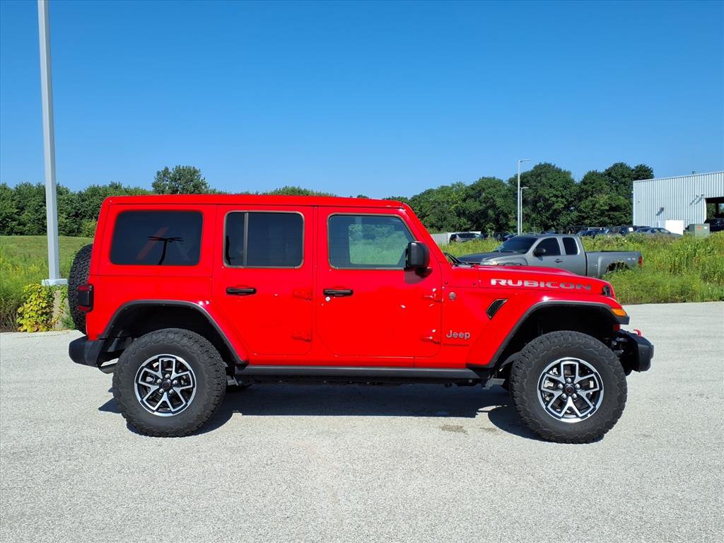 Used 2026 Jeep Wrangler Unlimited Rubicon w/ Safety Group AWD/4WD image 2
