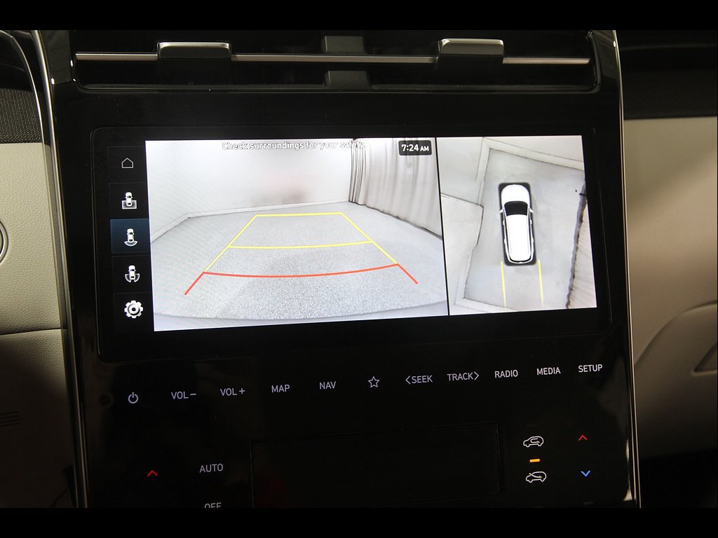 Certified 2024 Hyundai Tucson Limited AWD/4WD image 15