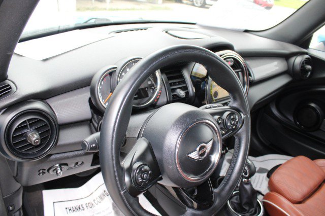 Used 2017 MINI Cooper Convertible FWD image 13