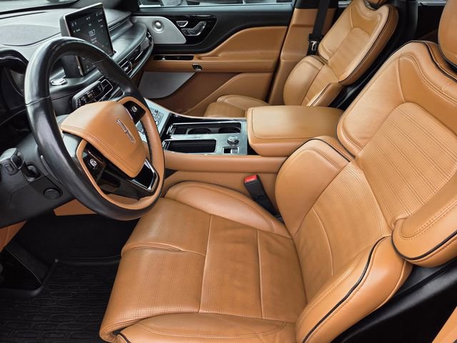 Used 2023 Lincoln Aviator Black Label w/ Dynamic Handling Package AWD/4WD image 25