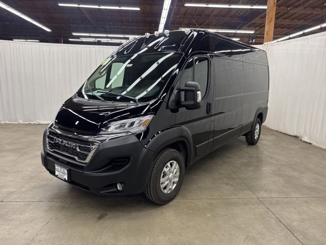 New 2026 RAM ProMaster 2500 w/ Quick Order Package 22G SLT image 3