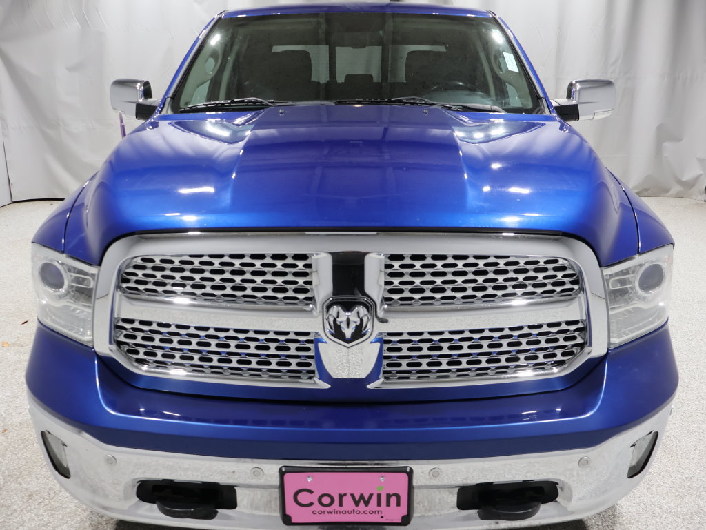 Used 2015 RAM 1500 Laramie w/ Convenience Group AWD/4WD image 9