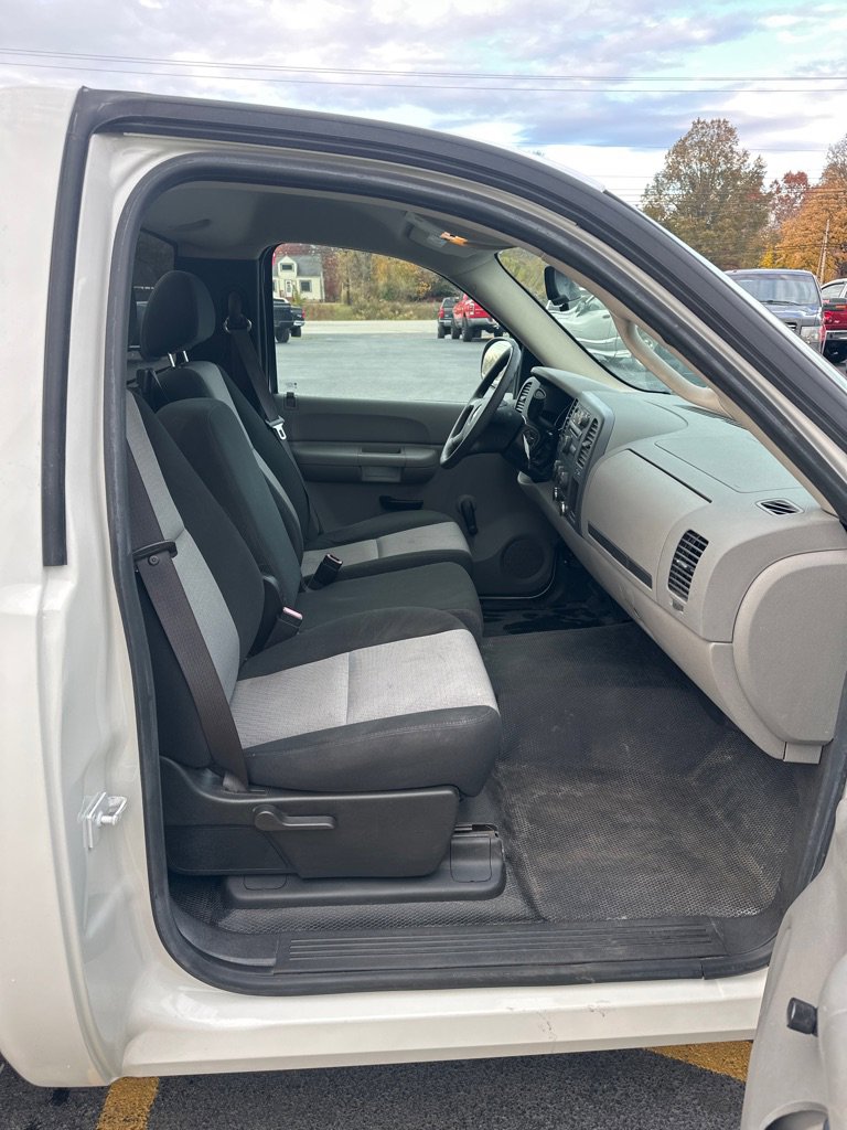 Used 2008 Chevrolet Silverado 1500 W/T image 11