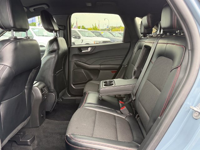 Certified 2024 Ford Escape ST-Line w/ Tech Pack #1 AWD/4WD image 9