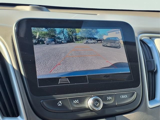 Used 2023 Chevrolet Malibu LT w/ Driver Confidence Package FWD image 8
