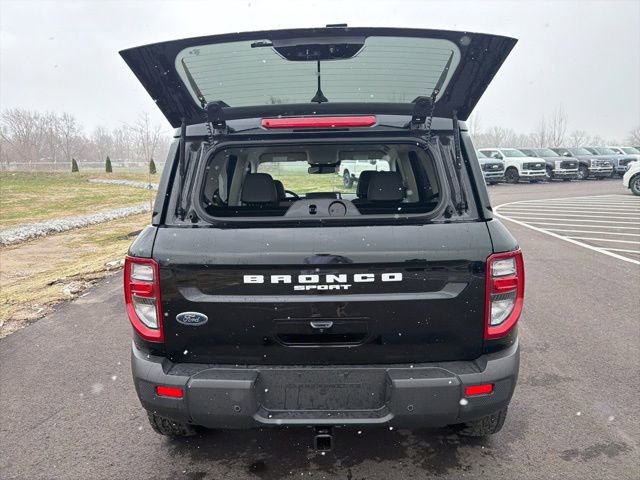 Used 2025 Ford Bronco Sport Badlands image 9