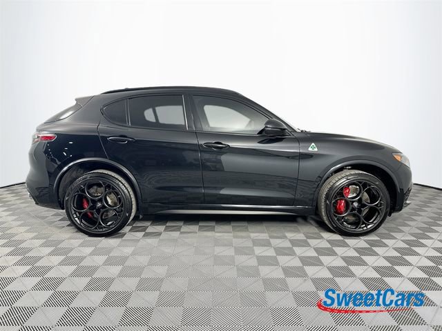 Used 2024 Alfa Romeo Stelvio Quadrifoglio w/ Active Assist Plus Package image 8