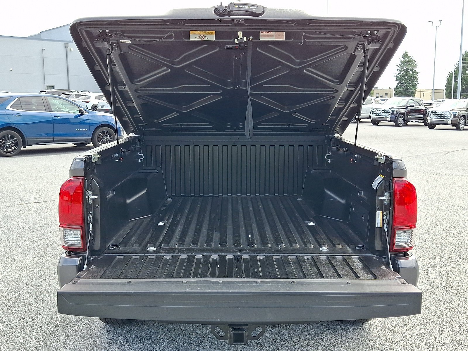 Certified 2023 Toyota Tacoma SR5 w/ Technology Package AWD/4WD image 27