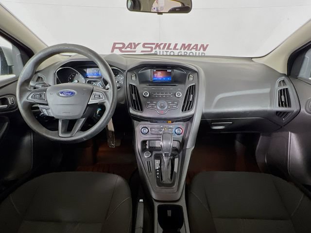 Used 2017 Ford Focus SE FWD image 22