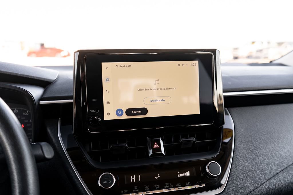 Certified 2024 Toyota Corolla LE image 30