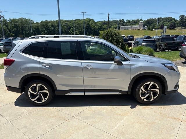 Used 2023 Subaru Forester Touring AWD/4WD image 8