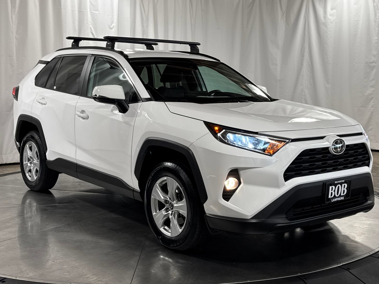 Used 2020 Toyota RAV4 XLE w/ XLE Grade Weather Package AWD/4WD image 14