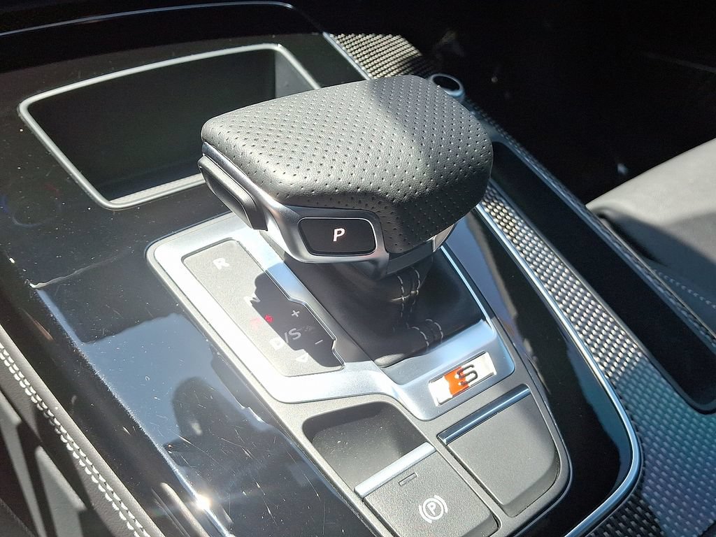 Certified 2024 Audi SQ5 Premium Plus AWD/4WD image 16