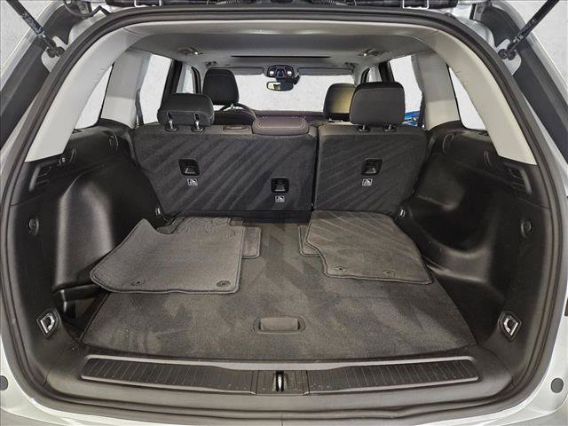 Used 2024 Jeep Grand Cherokee Laredo X RWD image 6
