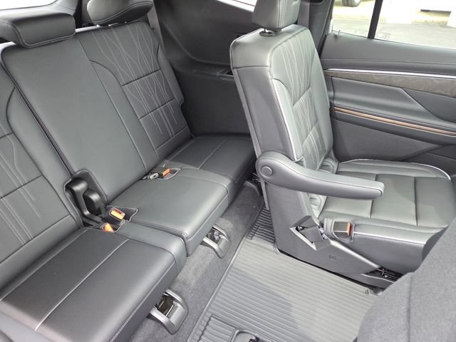 New 2026 Buick Enclave Avenir w/ Super Cruise Package AWD/4WD image 30