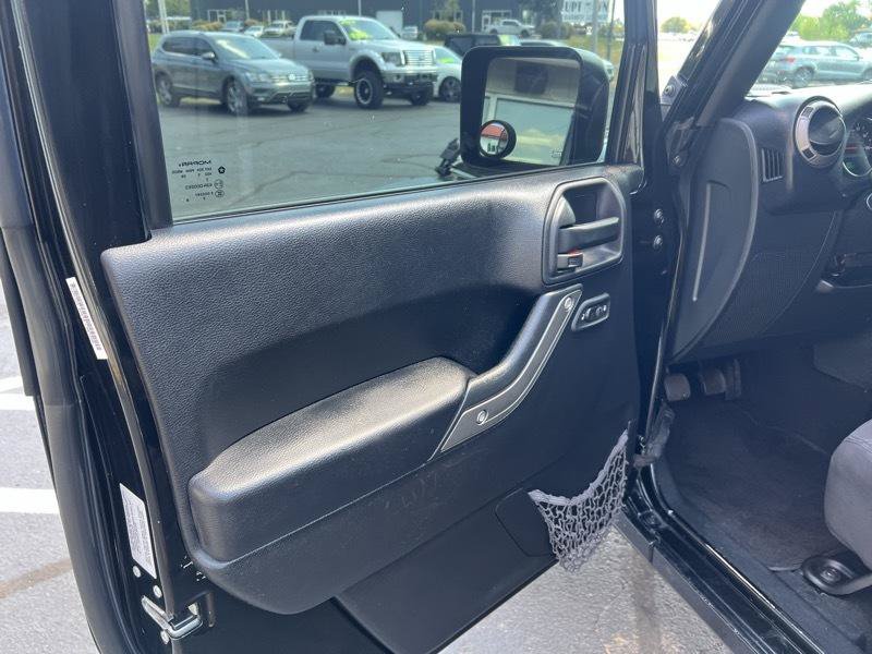 Used 2016 Jeep Wrangler Unlimited Sport w/ Quick Order Package 23S AWD/4WD image 8