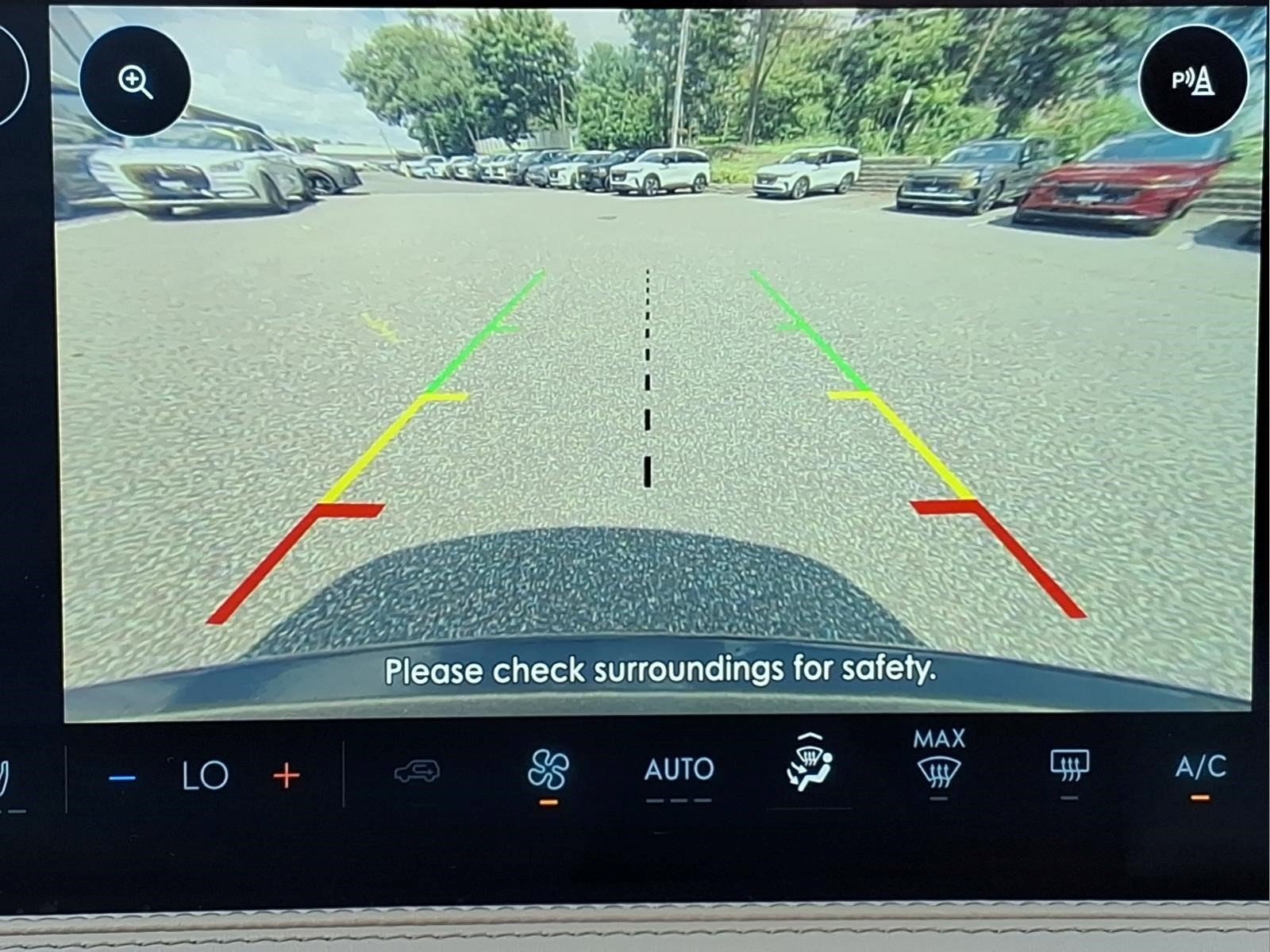 Certified 2023 Lincoln Corsair AWD image 10