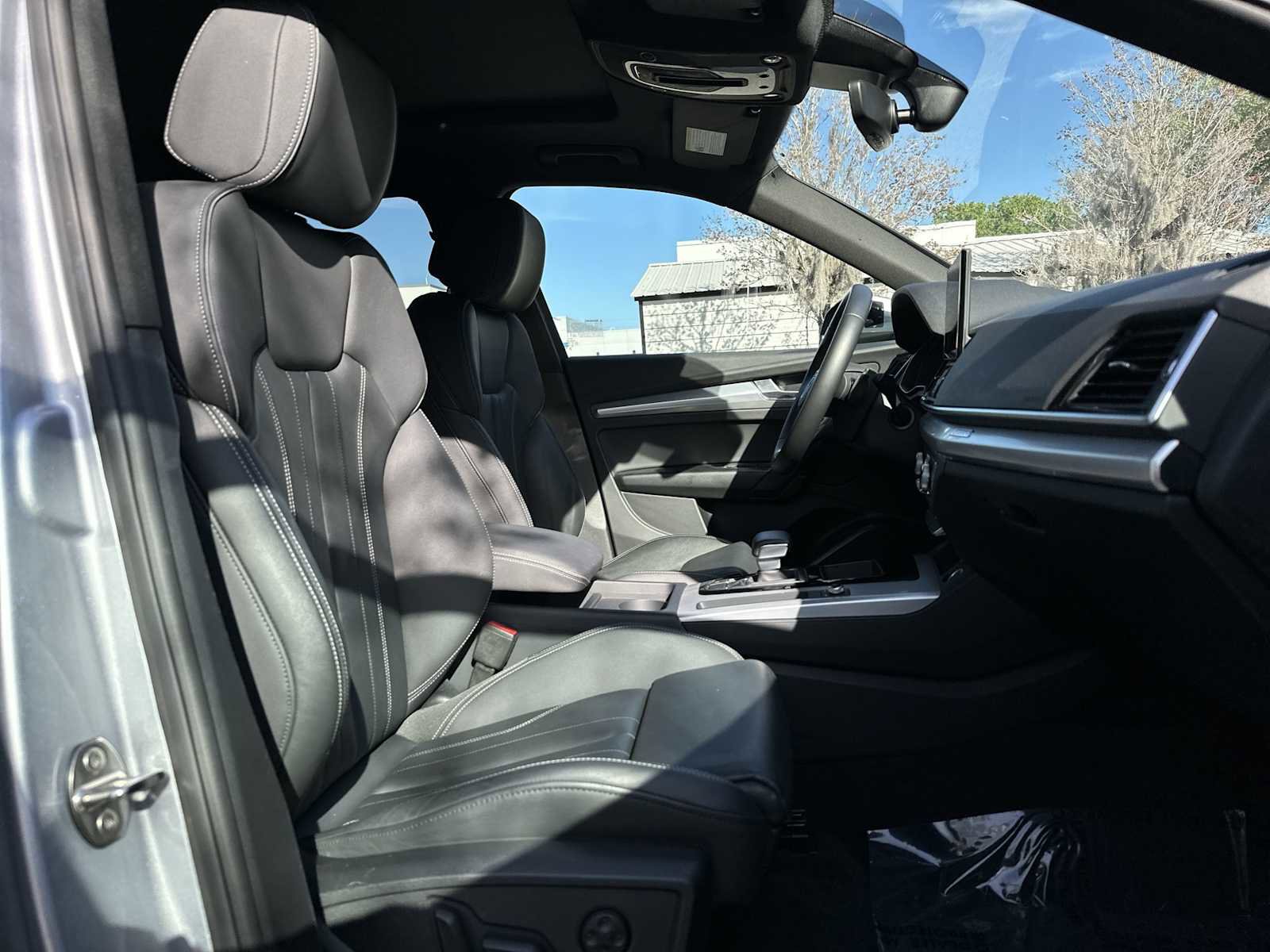 Used 2025 Audi Q5 2.0T Premium image 19