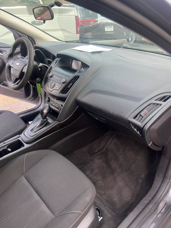 Used 2018 Ford Focus SE image 14