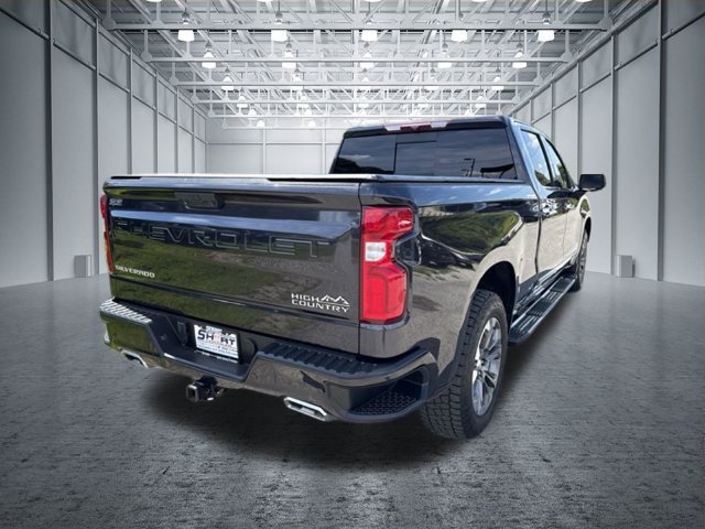 Used 2022 Chevrolet Silverado 1500 High Country w/ Max Trailering Package AWD/4WD image 3