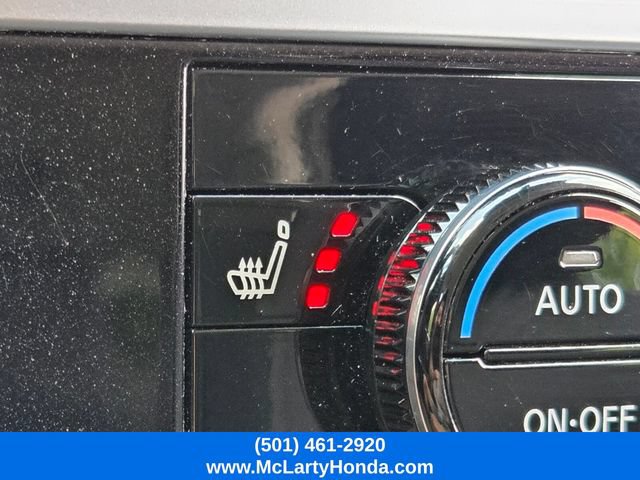 Used 2025 Nissan Pathfinder SV AWD/4WD image 25
