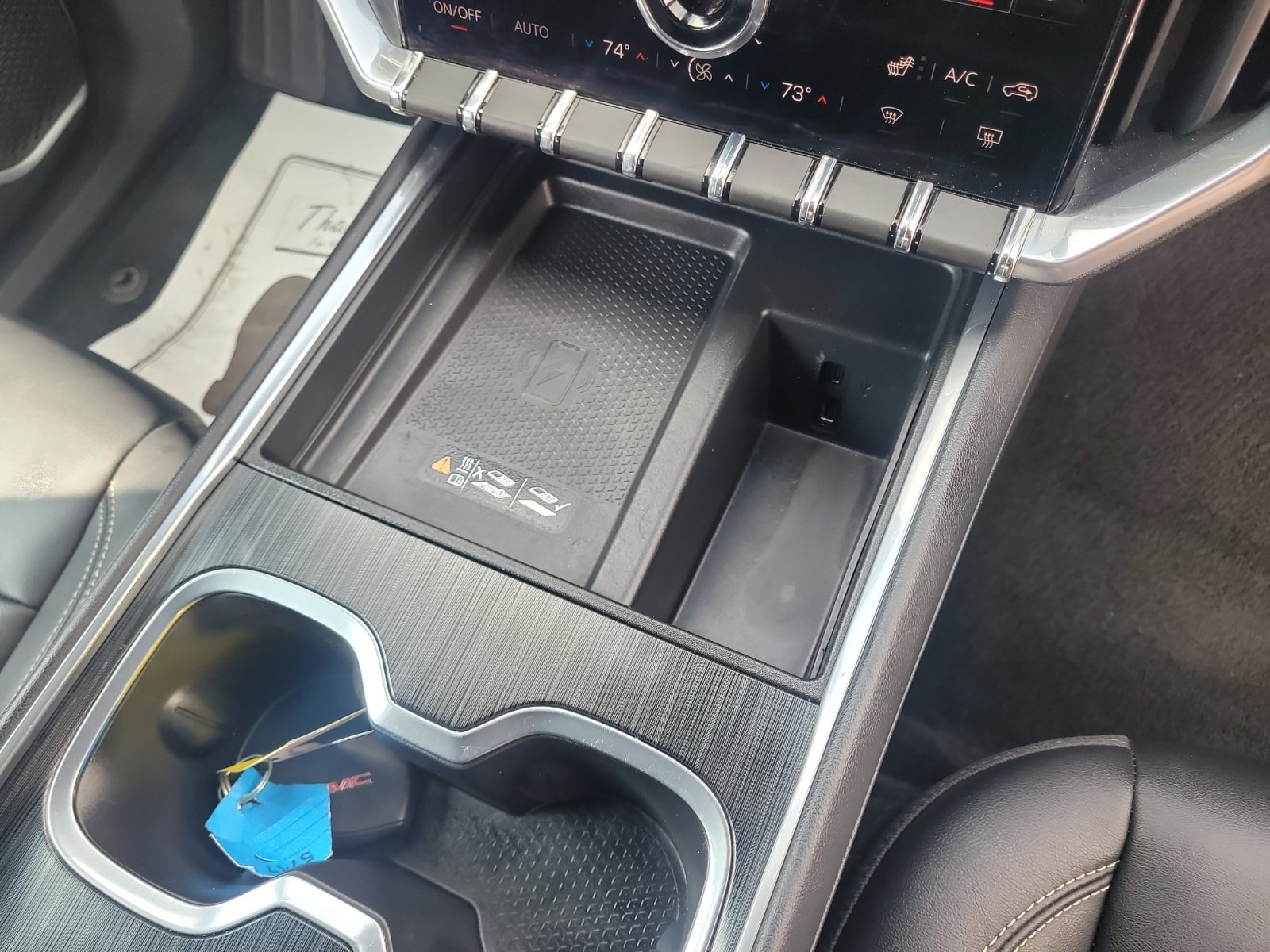 Used 2024 GMC Acadia Elevation FWD image 31