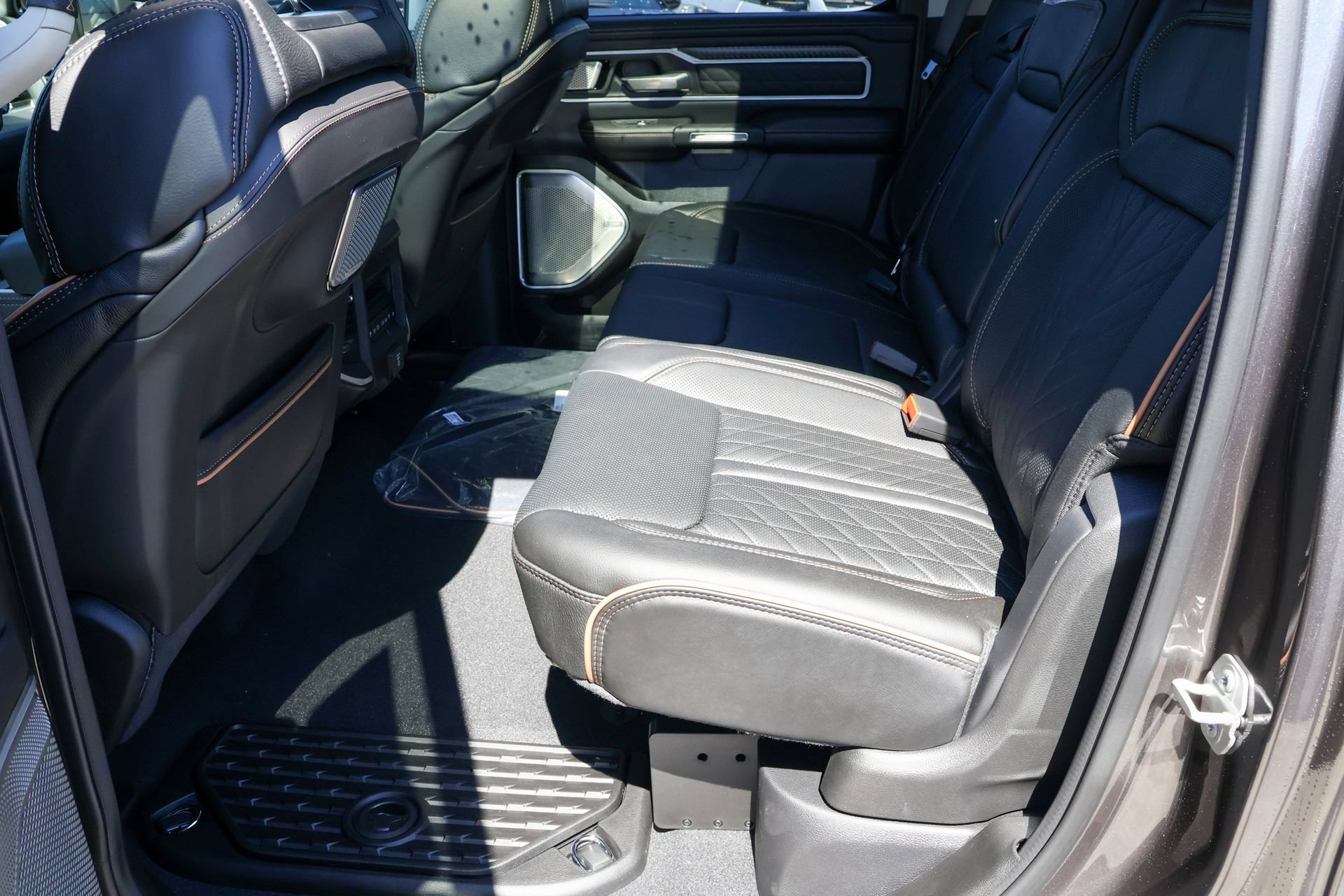 New 2026 RAM 1500 Tungsten AWD/4WD image 17