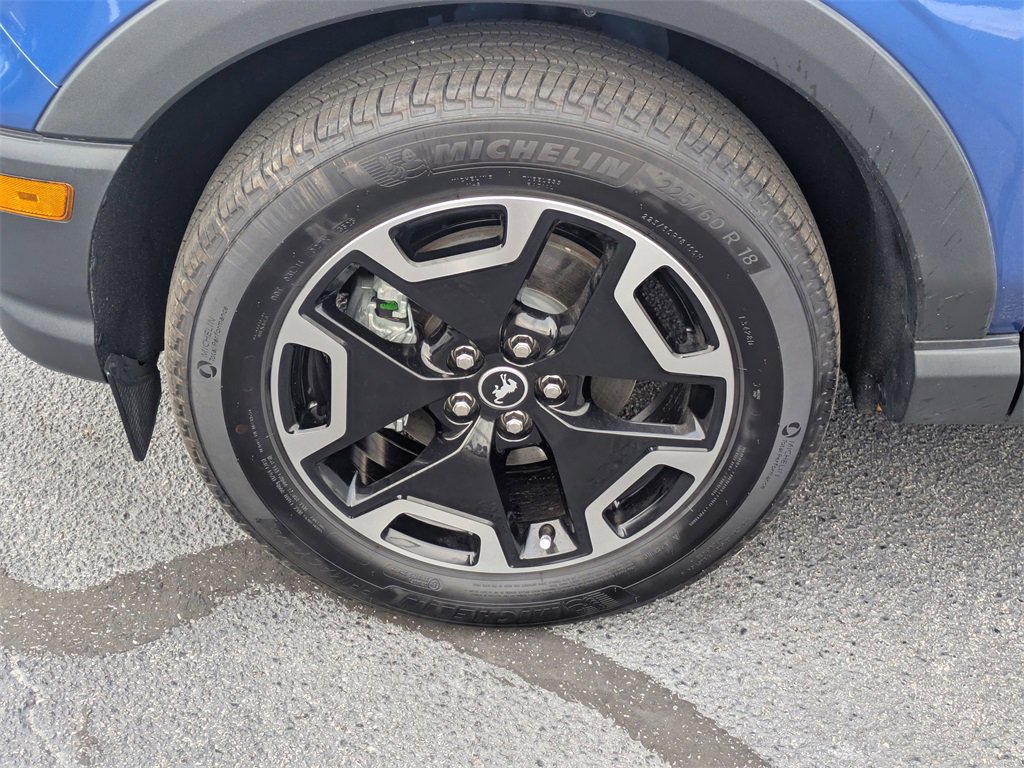 Used 2023 Ford Bronco Sport Outer Banks image 12