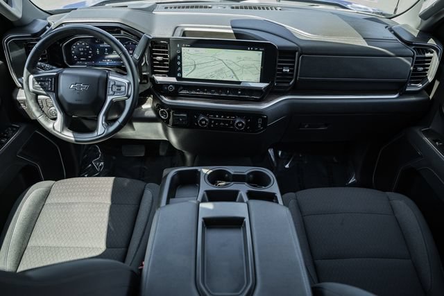 Used 2026 Chevrolet Silverado 1500 RST AWD/4WD image 19
