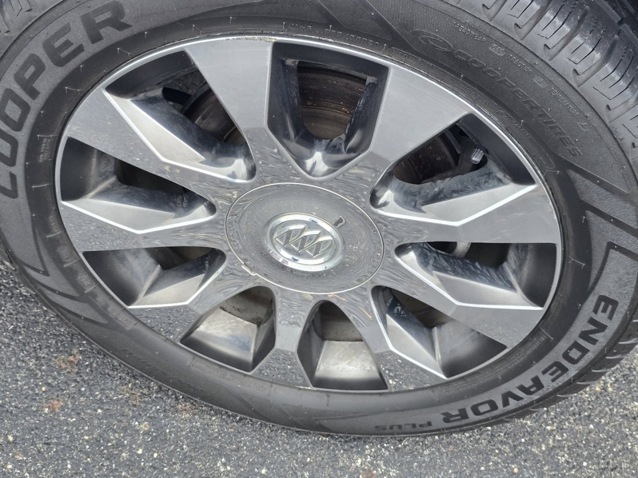 Used 2017 Buick Enclave Premium w/ Experience Buick Package image 13