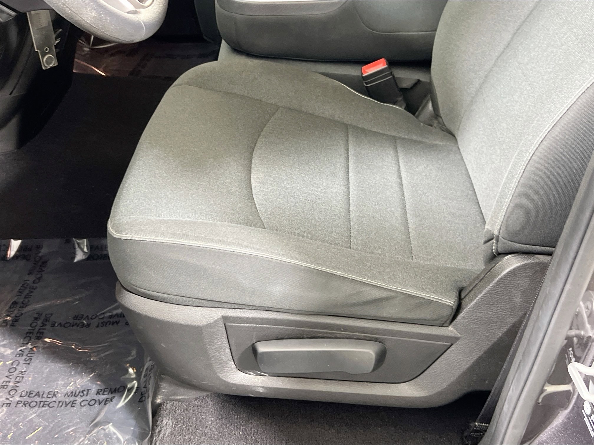 Used 2022 RAM 1500 Classic Warlock image 18