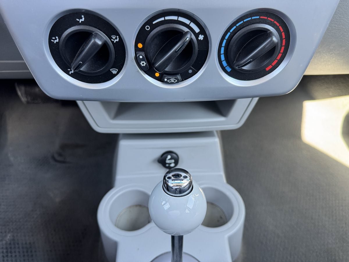 Used 2008 Chrysler PT Cruiser Touring FWD image 45