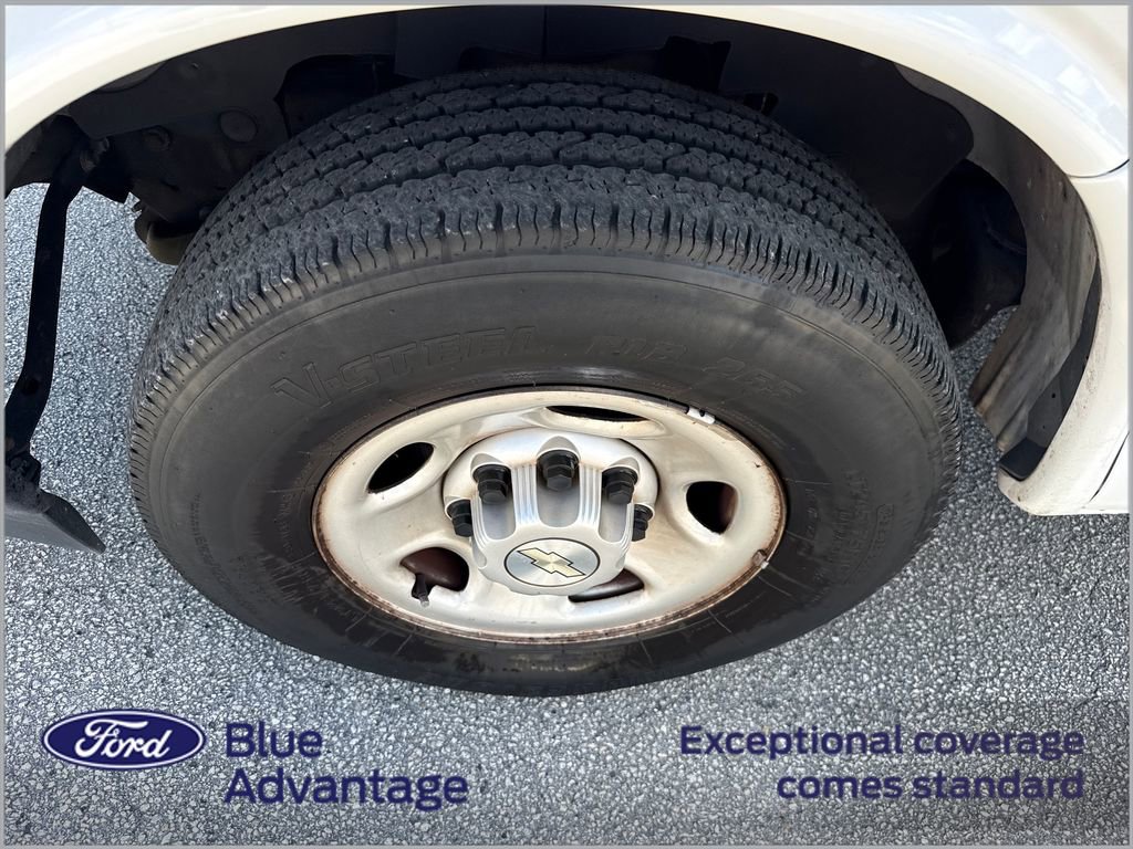 Used 2020 Chevrolet Express 2500 w/ Driver Convenience Package image 12