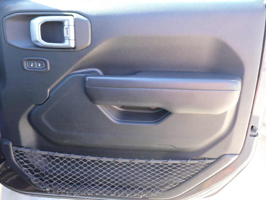 Used 2019 Jeep Wrangler Rubicon AWD/4WD image 8