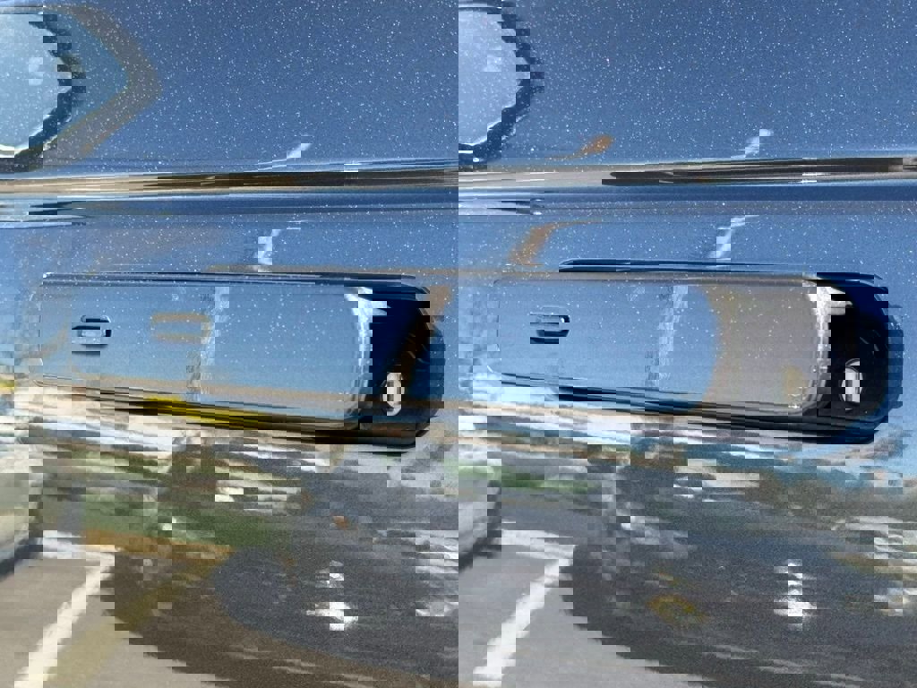 Used 2026 Land Rover Range Rover Velar Dynamic SE image 13