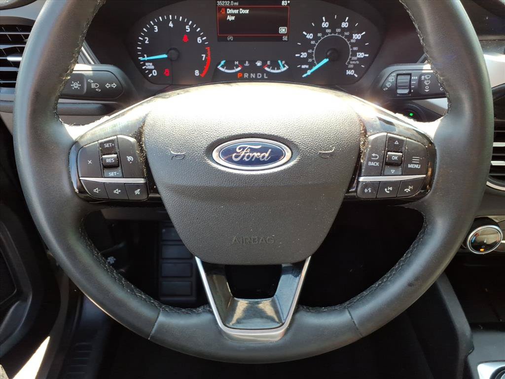 Used 2022 Ford Escape SE w/ SE Sport Appearance Package AWD/4WD image 18