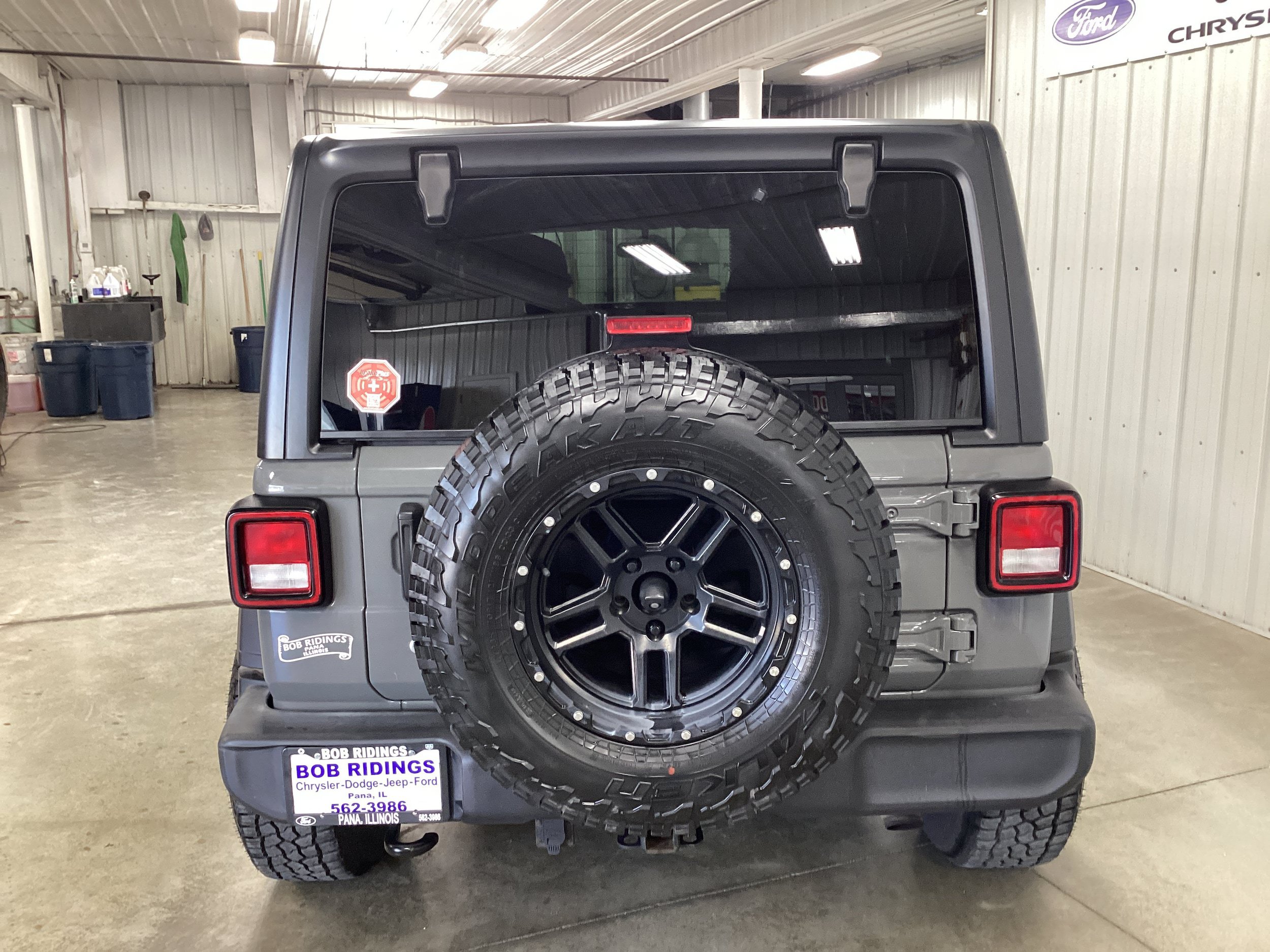Used 2018 Jeep Wrangler Unlimited Sport AWD/4WD image 4