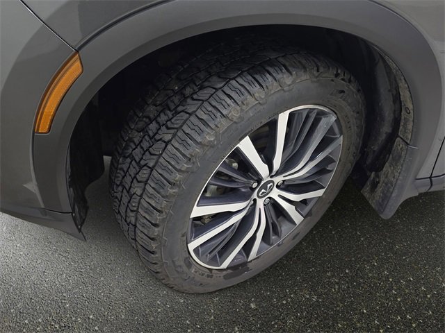 Used 2022 INFINITI QX60 Sensory w/ Cargo Package image 32