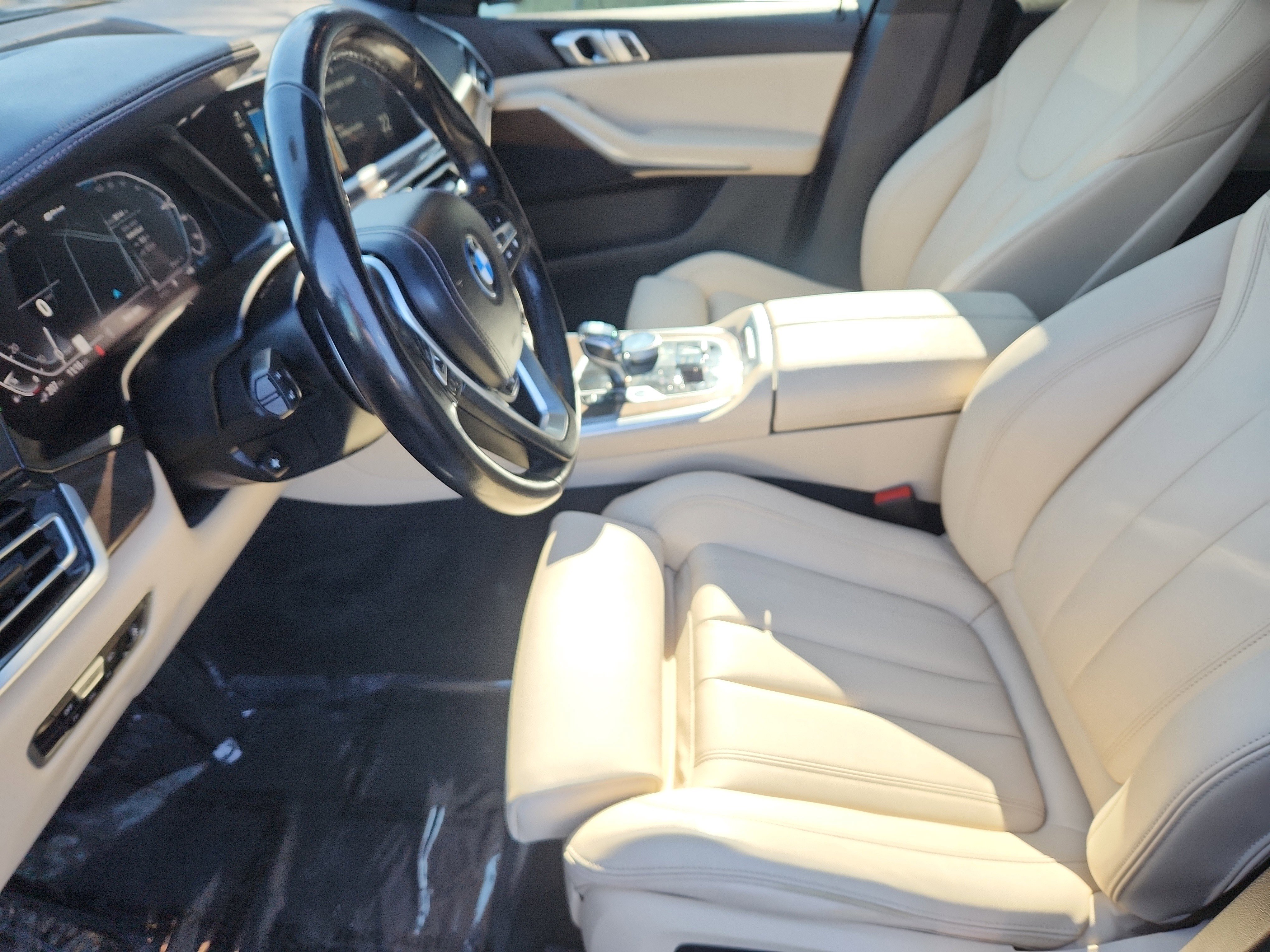 Used 2022 BMW X5 xDrive45e w/ Climate Comfort Package image 24